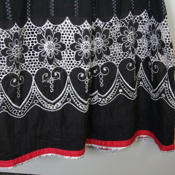 Zahra Ahmad vintage dress - Picture 10 of 11